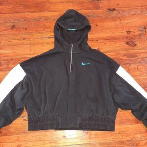 Nike Sportswear Icon Clash Cropped Half Zip Oversized Hoodie